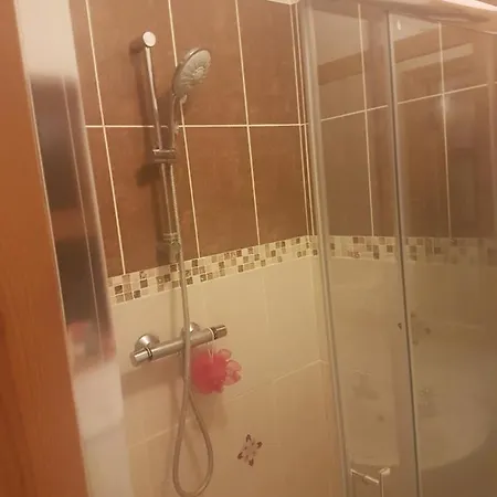 The Farmhouse Accomodation Claremorris